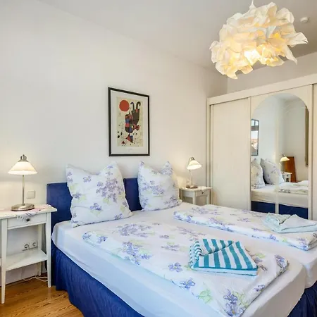 Haus Uebersee Samoa Apartamento *