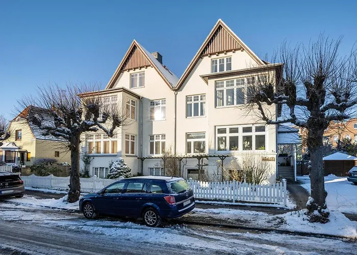 Haus Uebersee Samoa Апартаменты *